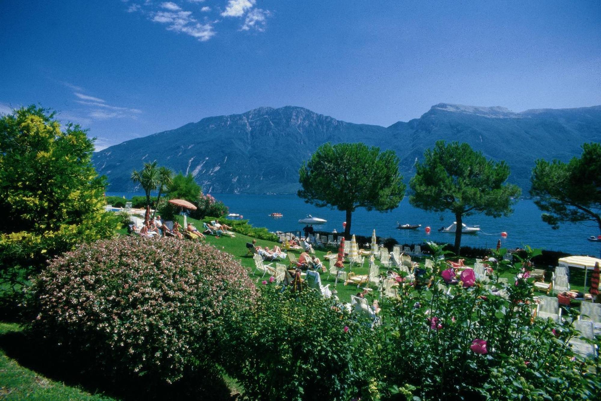 Residence San Luigi Limone sul Garda Esterno foto