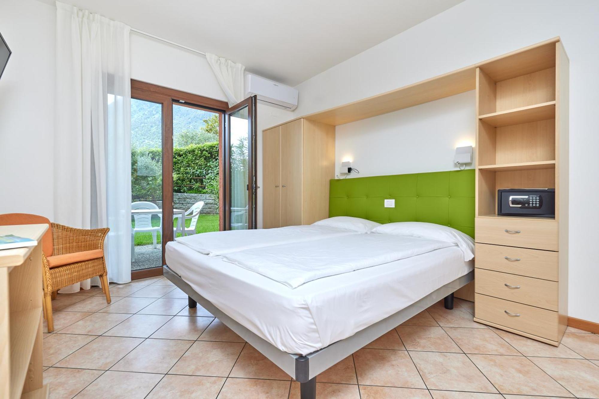 Residence San Luigi Limone sul Garda Esterno foto
