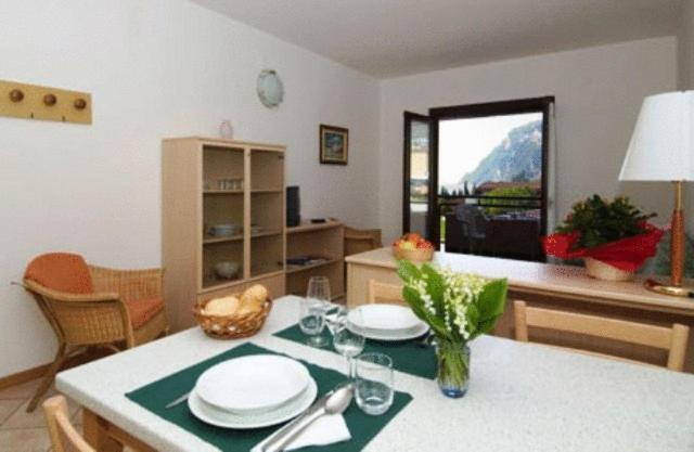 Residence San Luigi Limone sul Garda Esterno foto